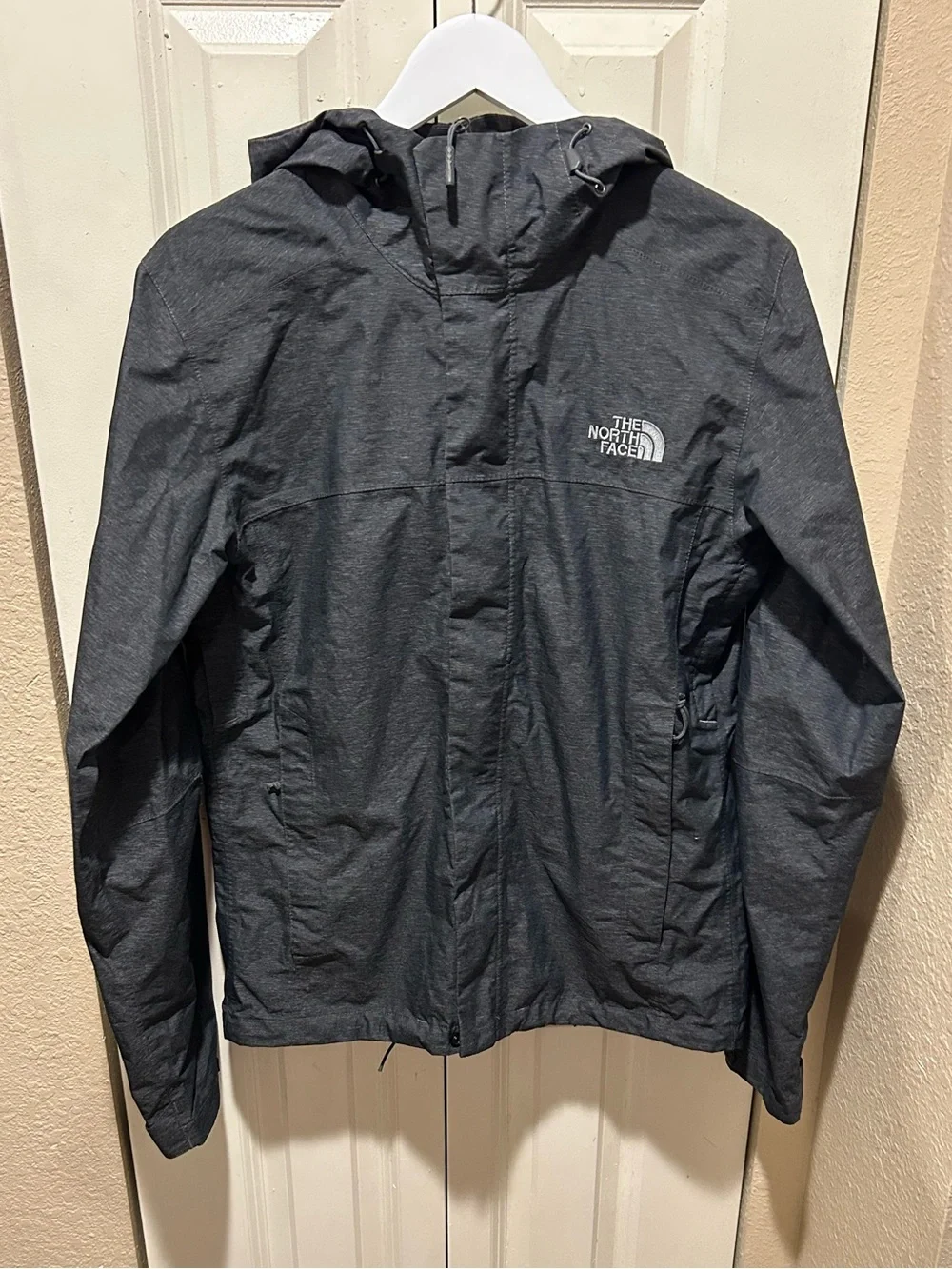 The North Face Men’s DryVent Rain Jacket Gray , XS